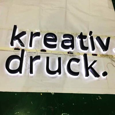 Matowy metalowy podświetlany znak listowy 50000 godzin życia