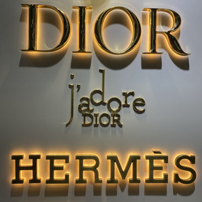 OEM ODM Podświetlany znak listowy Akrylowa tablica odblaskowa Wykończenie lustrzane