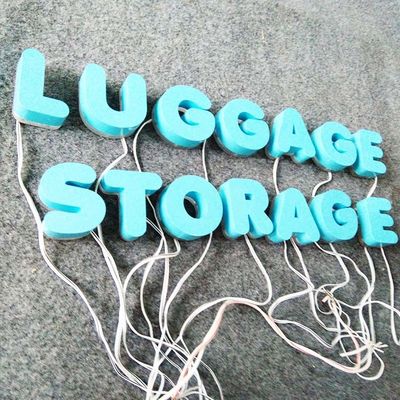 3D Shape Color Paint Metalowe litery ze światłami Reklama zewnętrzna