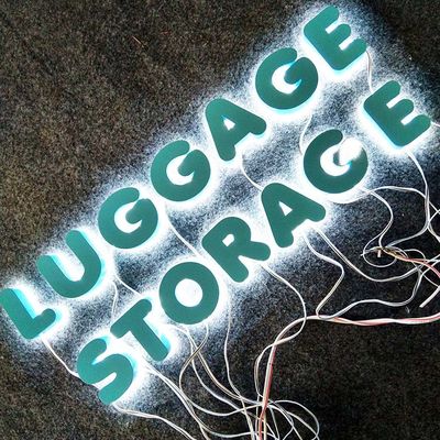 3D Shape Color Paint Metalowe litery ze światłami Reklama zewnętrzna