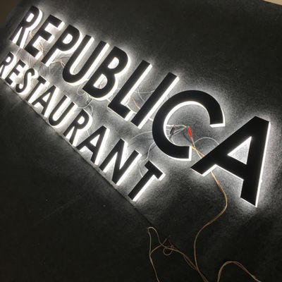 OEM ODM Plastikowy alfabet Akrylowy podświetlany znak Reklama sklepowa