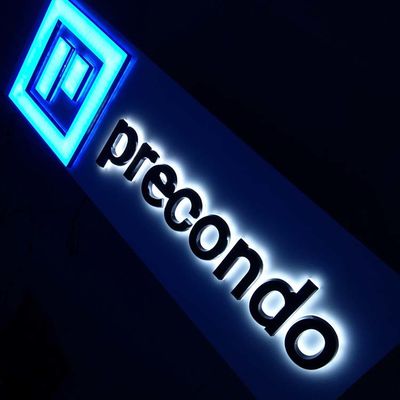 Shopfront Półprzezroczyste akrylowe podświetlane litery Znaki 40cm dla firm