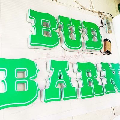 ODM Led 3d Aluminiowe litery 10 cm Akrylowe pudełko z alfabetem