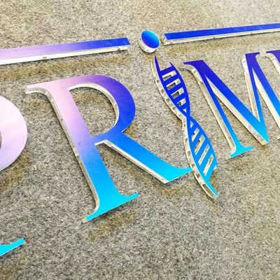 Recepcja wewnętrzna Solidny akrylowy znak listowy o grubości 3 mm-20 mm do sklepu