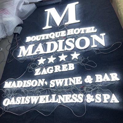 12mm akrylowe logo firmy Znak ścienny Aluminiowe litery kanałów Anti Rust