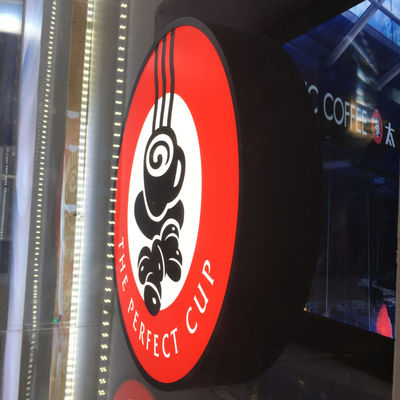 Niestandardowe logo Led Light Up o grubości 50-200 mm Reklama zewnętrzna