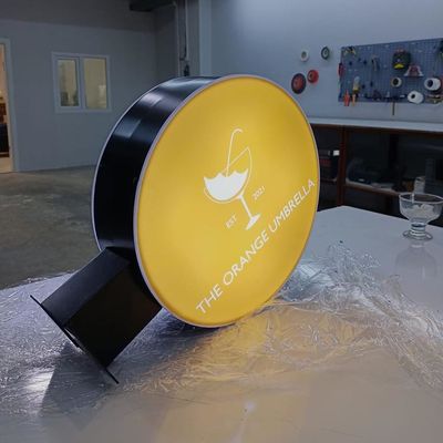 Restauracja Cafe Akrylowa tablica świetlna Dwustronna?