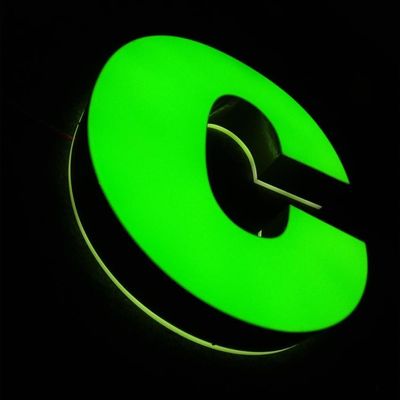 000 godzin Żywotność LED Sign Channel Letter Sign Wysoka jasność Trwałe odporne na warunki pogodowe Reklamowy wyświetlacz komercyjny