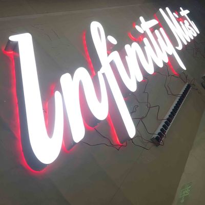 Zewnętrzne niestandardowe laserowo wycinane metalowe znaki logo Świecąca tablica szyldowa HIGHSPAN