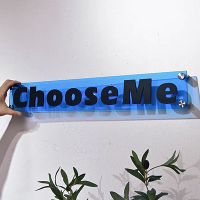 Inspirujące białe akrylowe litery alfabetu Reklamy sfabrykowane litery akrylowe