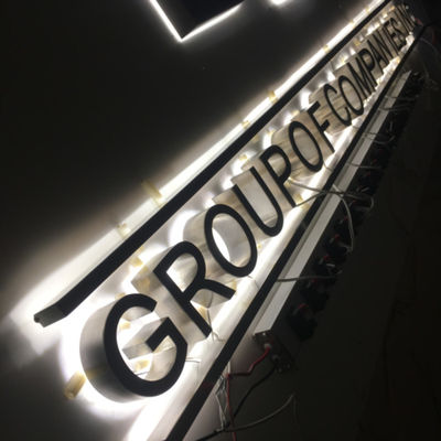 Zewnętrzne litery alfabetu Led szyld literowy Halo oświetlony znakami